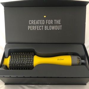 drybar Double Shot Blow-Dryer Brush